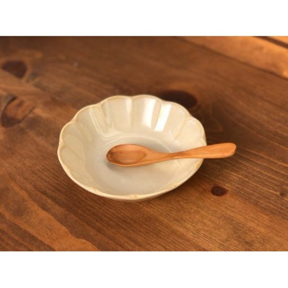日本製美濃燒陶瓷盤 復古花邊 盤子 菜盤 碟子 餐具 日式料理 中式料理 海鮮盤 可微波 機洗