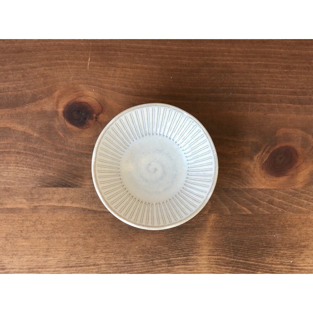 日本製美濃燒沙拉盤 11cm 深盤 條紋圖案 米白色/紺青藍 餐盤 盤子小菜盤碟子 陶瓷盤