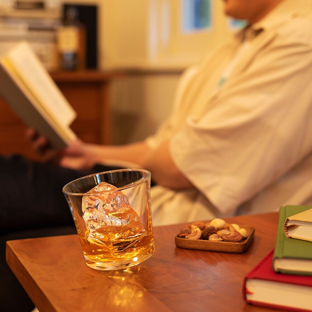 【現貨】日本製 錐底搖搖杯 啤酒杯 玻璃杯 威士忌杯 清酒杯 燒酒杯 烈酒杯 水杯 茶杯 質感玻璃杯 串燒