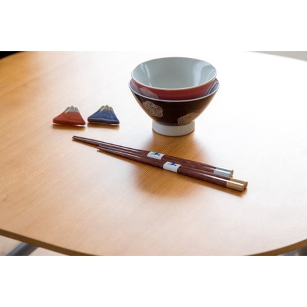 【現貨】日本製 富士山木筷禮盒組 筷子 筷架 木質筷子 情侶對筷 夫妻對筷 筷子禮盒組 天然木 送禮