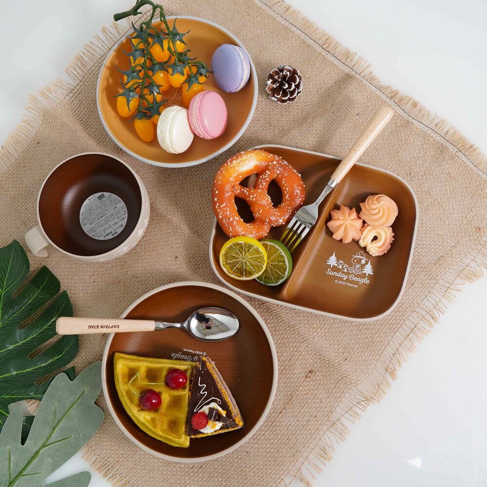 日本製 史努比耐熱餐具 可微波 圓盤 湯碗 分隔盤 Snoopy 露營 兒童餐具 把手碗 盤子
