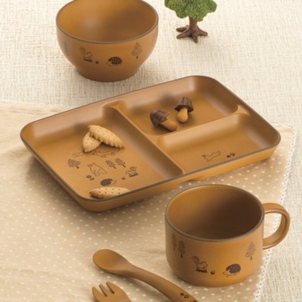 日本製 森林朋友系列餐具 分隔盤 餐碗 湯匙 叉子 湯杯 湯碗 兒童餐具 耐熱 野餐首選 露營必備 圖片