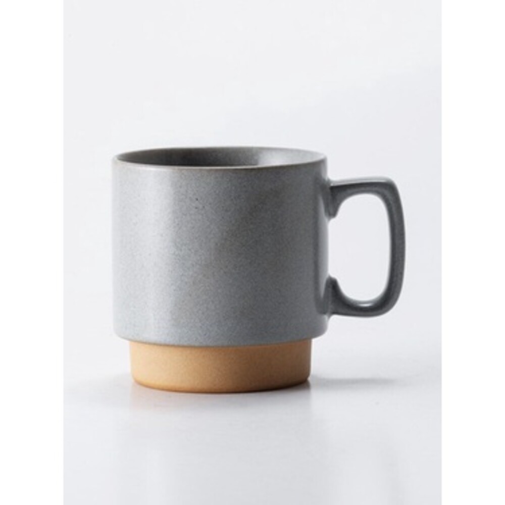 日本製 簡約風陶瓷馬克杯 馬克杯 啞光色 陶瓷杯 水杯 咖啡杯 無印風 耐熱 杯子 耐熱 餐具 圖片