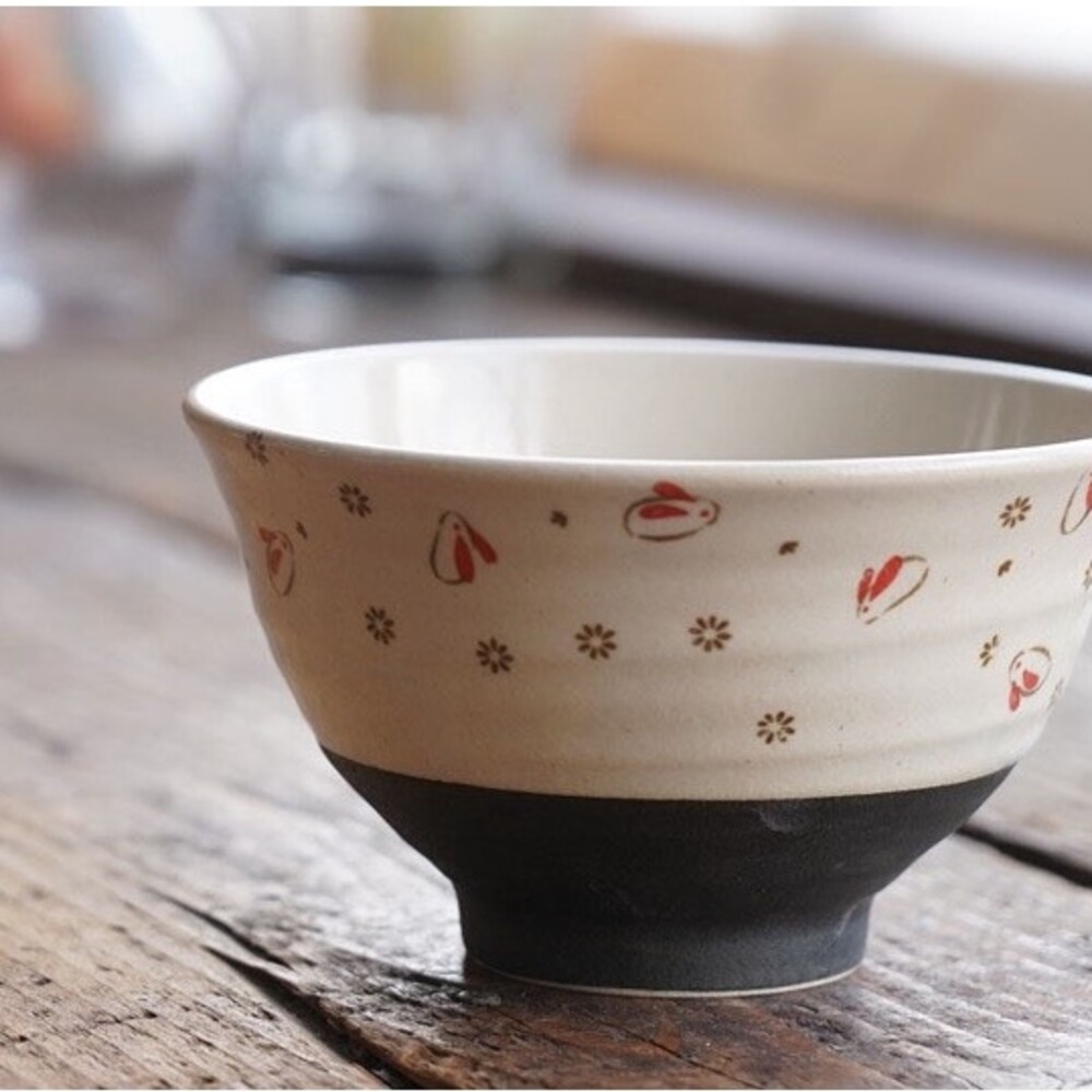 日本製 日本製 陶瓷碗 美濃燒 輕量陶瓷飯碗 夫妻碗 茶碗 餐碗 瓷器 日式餐碗 圖片