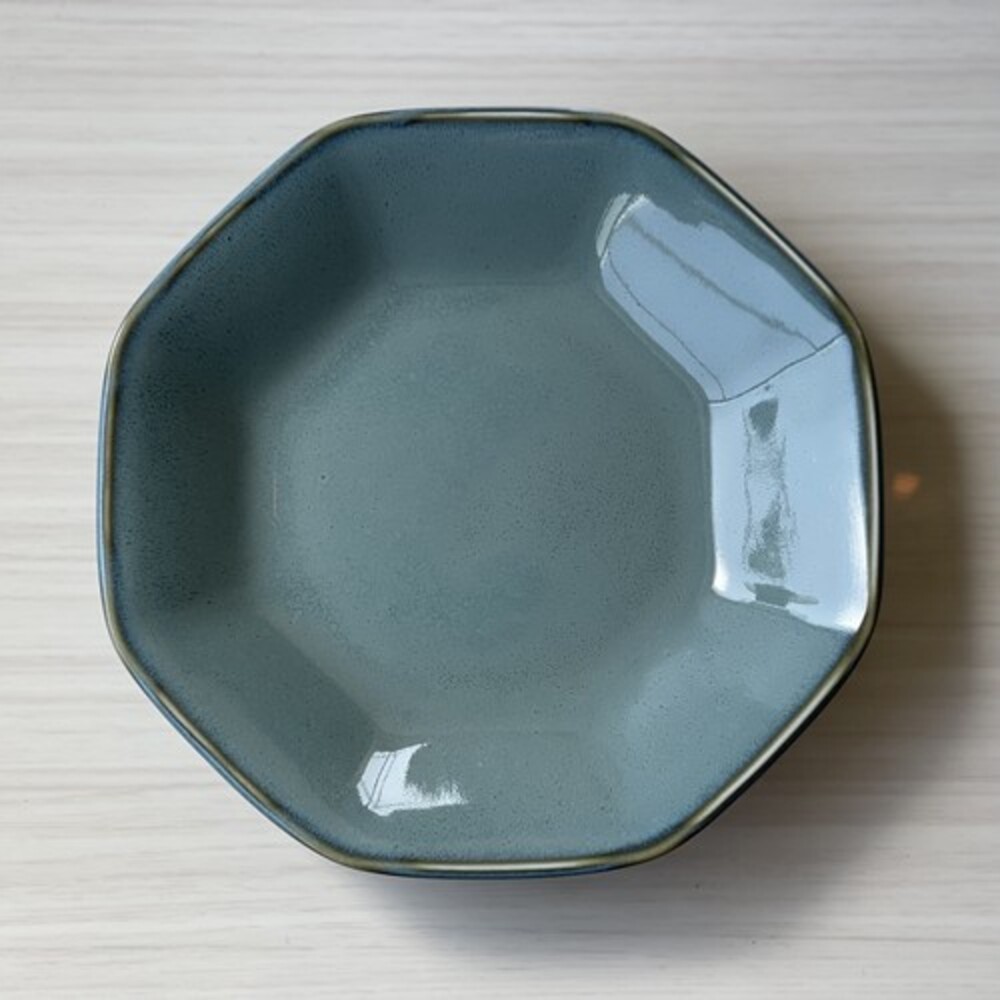 日本製 八角造型盤 陶瓷盤 甜點盤 水果盤 點心盤 餐盤 盤子 日式碗盤 質感餐具 圖片