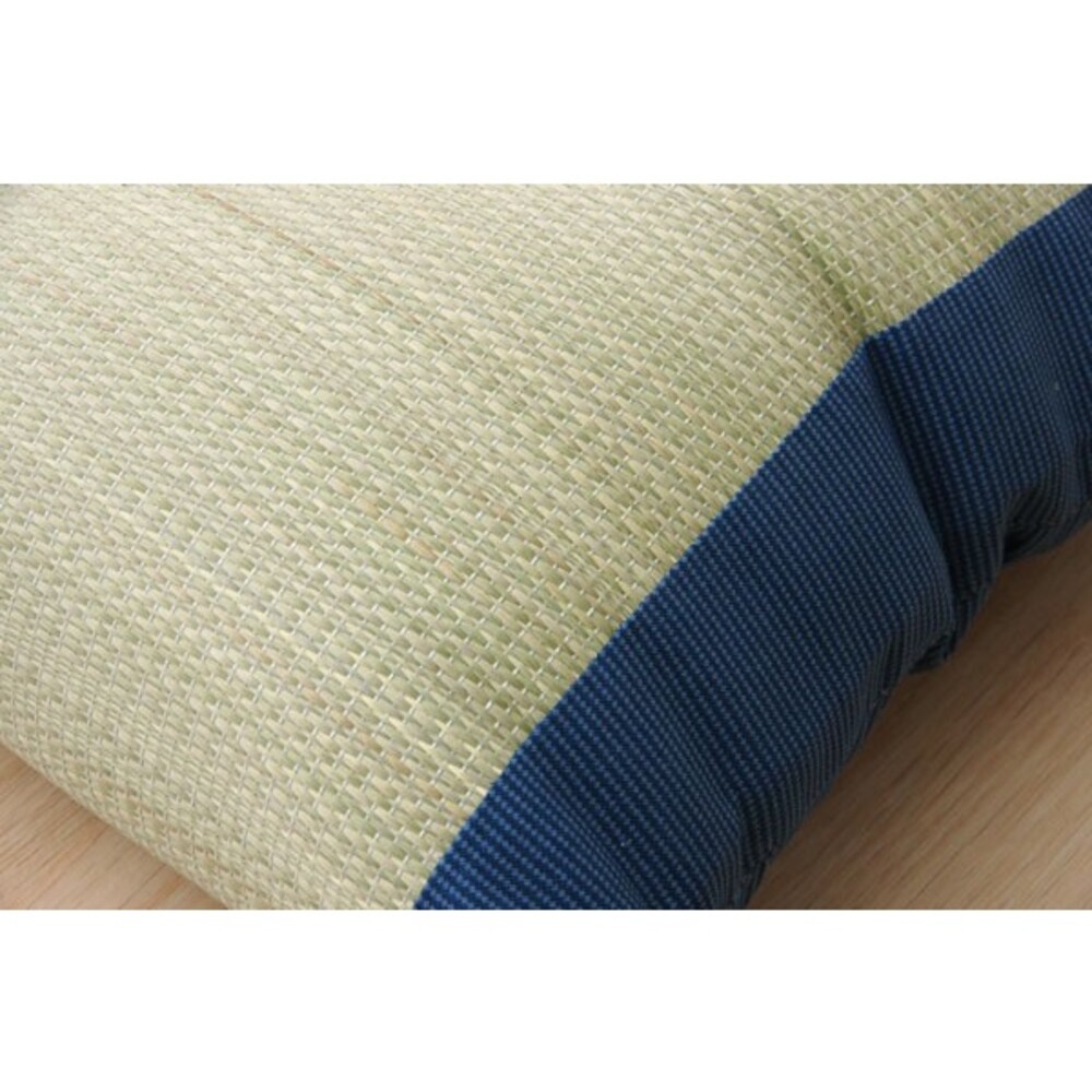 日本製 IKEHIKO 天然藺草枕頭-藍 平面枕 凹枕 扁平枕 武士枕 燈心草 低彈性 不易變形 圖片
