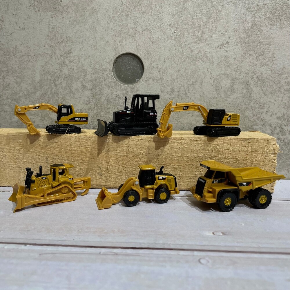 CAT正版授權 可動式工程車 怪手玩具車 工程車 扭蛋 轉蛋 模型 玩具車 擺飾 圖片