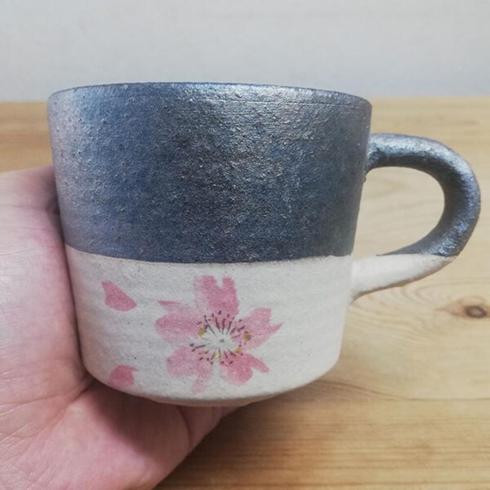 日本製 雙色櫻花陶杯 櫻花杯 陶瓷杯 咖啡杯 櫻花馬克杯 信樂燒 耐熱陶器 茶杯 櫻花茶杯